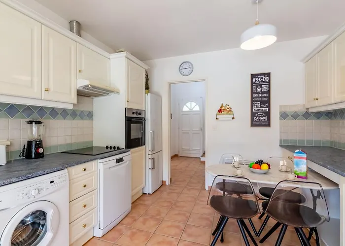 Massenet By Interhome